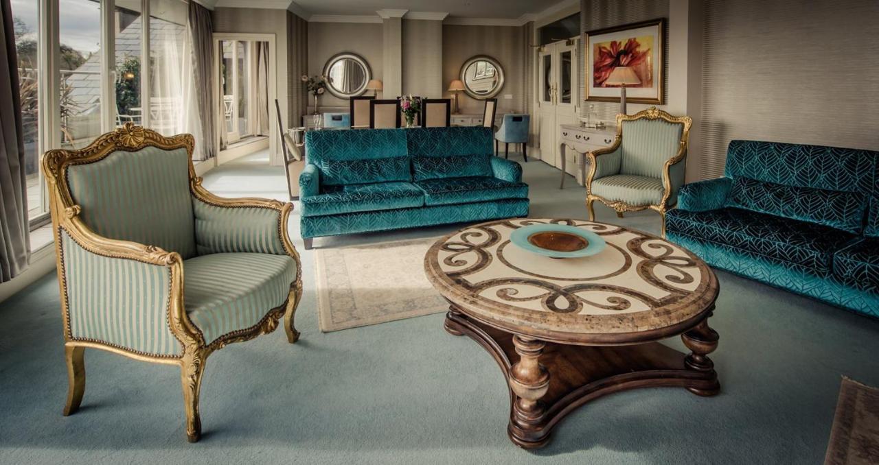 Step House Hotel Борріс Екстер'єр фото